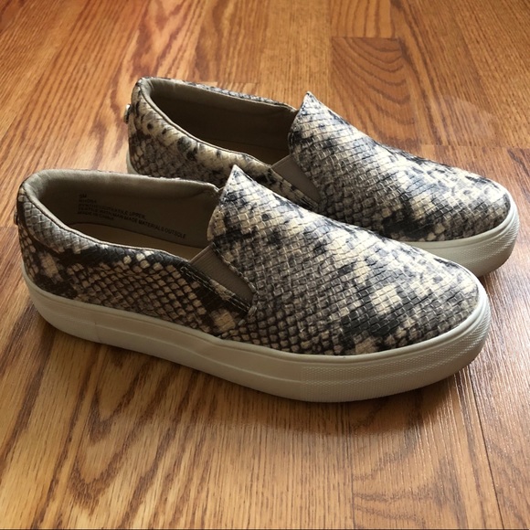 Cushionaire Shoes | Cushionaire Womens Snakeskin Slip On | Poshmark